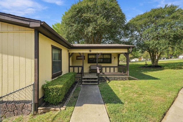 13117 Mariners Court, Willis, TX 77318