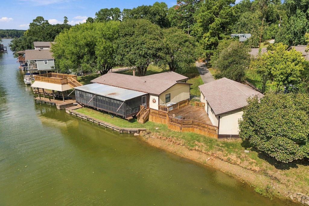 13117 Mariners Court, Willis, TX 77318