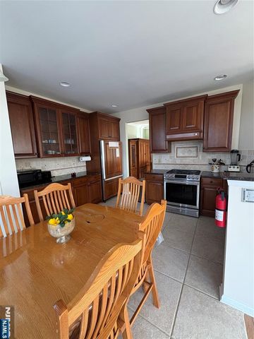 34 Winding, Woodland Park, NJ 07424