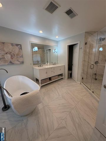 34 Winding, Woodland Park, NJ 07424