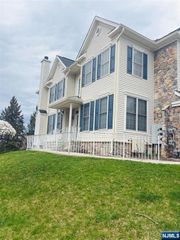 34 Winding, Woodland Park, NJ 07424