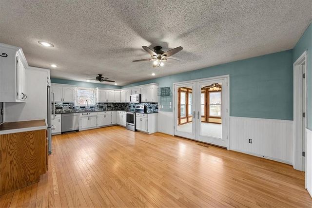 20952 W 125 Terrace, Olathe, KS 66061