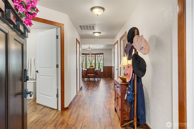 289 Curtis Hill Road, Chehalis, WA 98532