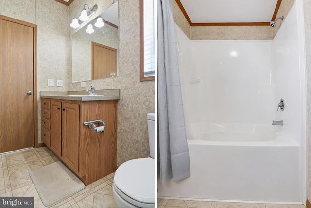 206 CHESAPEAKE ESTS, Thomasville, PA 17364