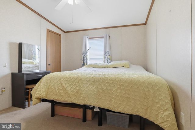 206 CHESAPEAKE ESTS, Thomasville, PA 17364