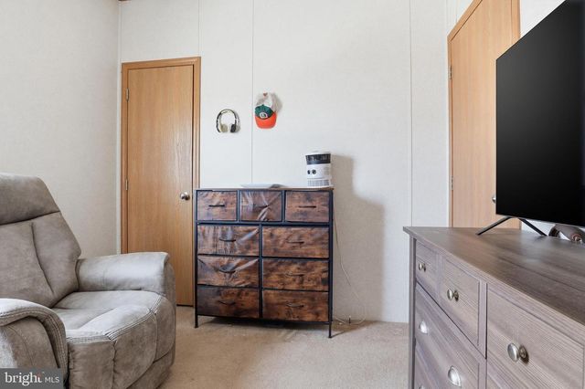 206 CHESAPEAKE ESTS, Thomasville, PA 17364