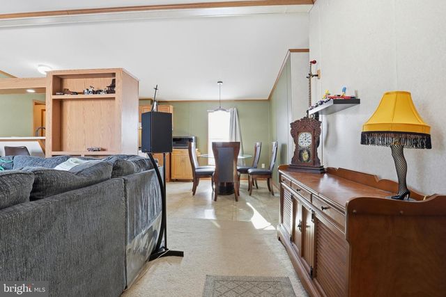 206 CHESAPEAKE ESTS, Thomasville, PA 17364