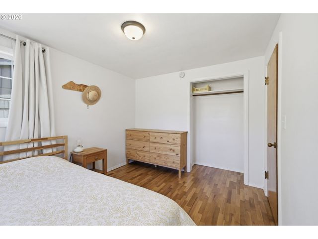 2050 GARFIELD St, Eugene, OR 97405