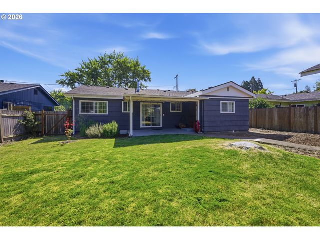 2050 GARFIELD St, Eugene, OR 97405