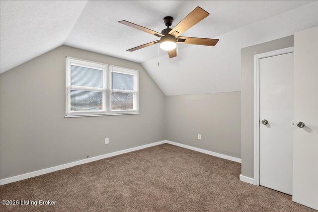 2506 Tavistock Ct, Louisville, KY 40272