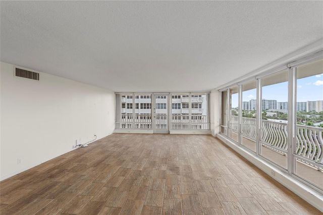 4020 Galt Ocean Drive 502, Fort Lauderdale, FL 33308