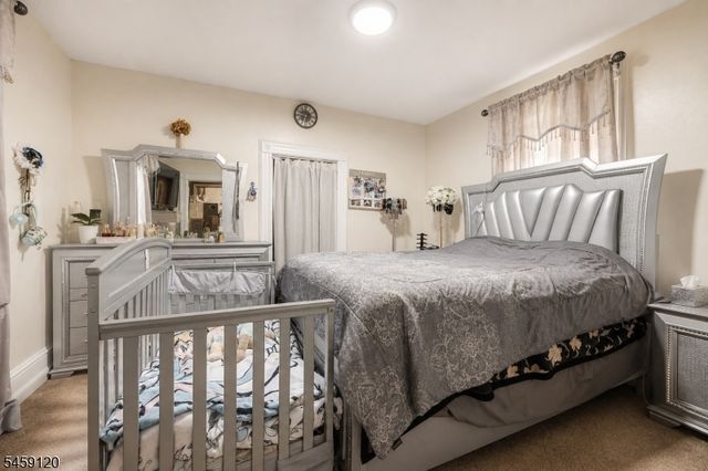 384 Getty Ave, Paterson City, NJ 07503