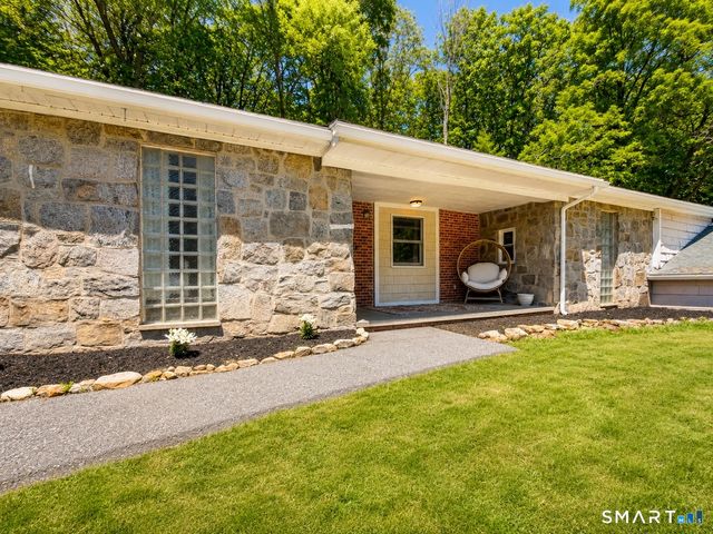 22 Circle Drive, Ashford, CT 06278