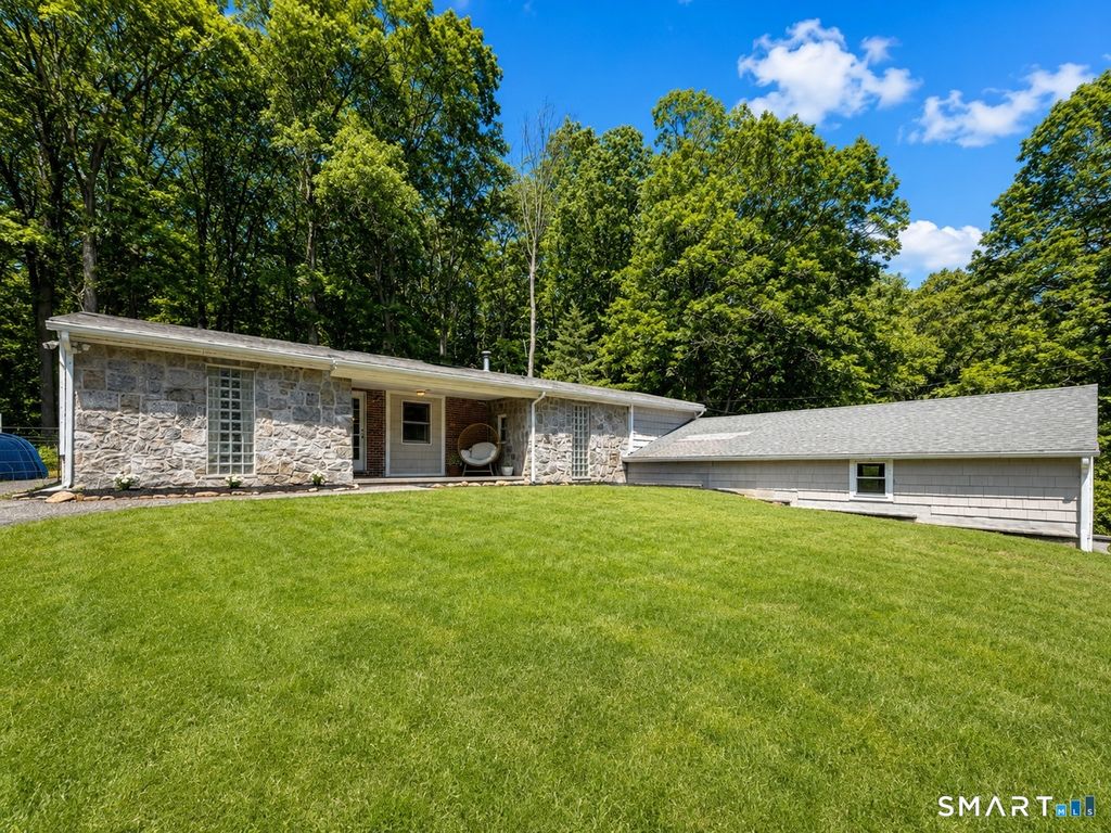 22 Circle Drive, Ashford, CT 06278