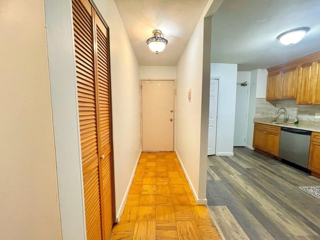 195 Independence Ave 118, Quincy, MA 02169