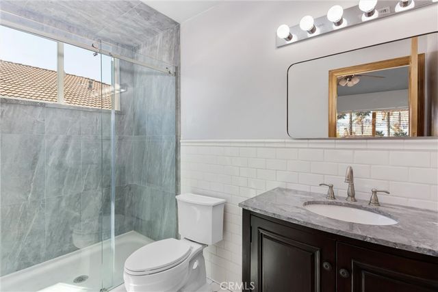 5695 N Yosemite, San Bernardino, CA 92407