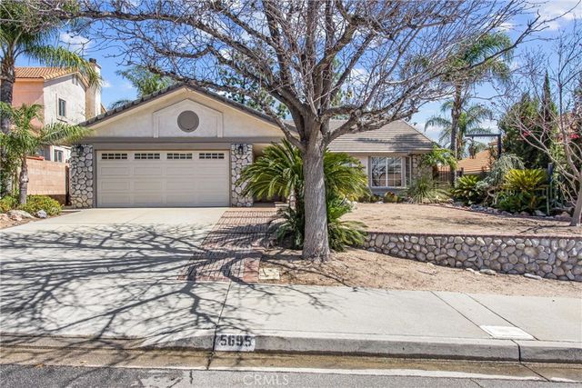 5695 N Yosemite, San Bernardino, CA 92407