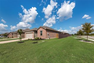 2004 Penaflor Drive, Anna, TX 75409