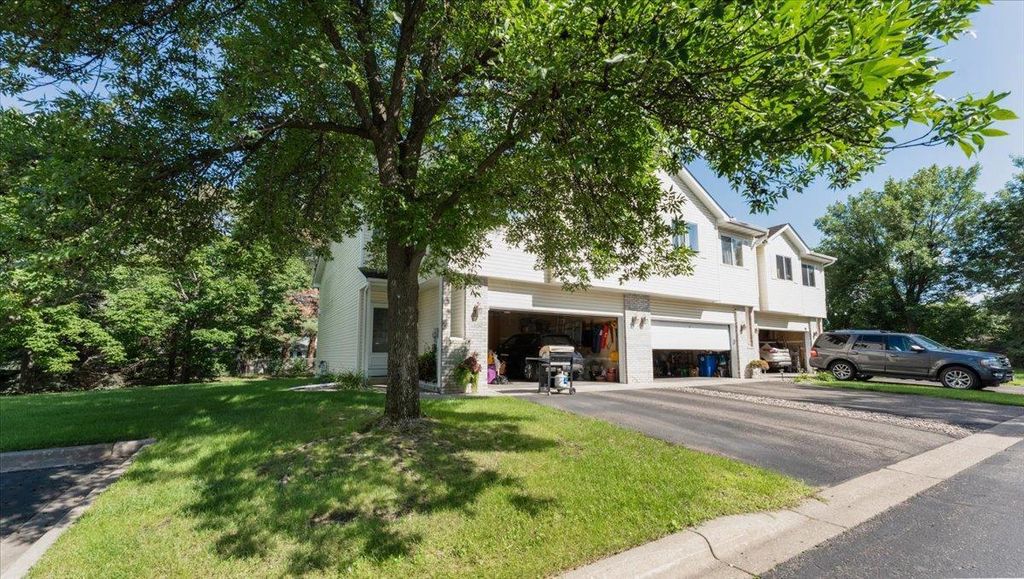2682 Cutters Grove Circle, Anoka, MN 55303