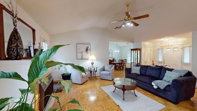 986 Dover Circle, Sumter, SC 29154