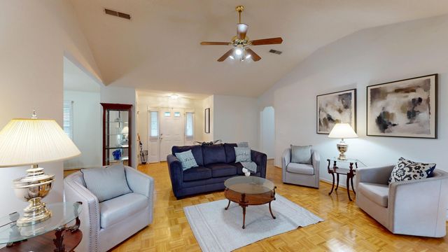 986 Dover Circle, Sumter, SC 29154