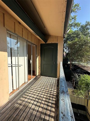 8245 Kingsbrook Road 236, Houston, TX 77024