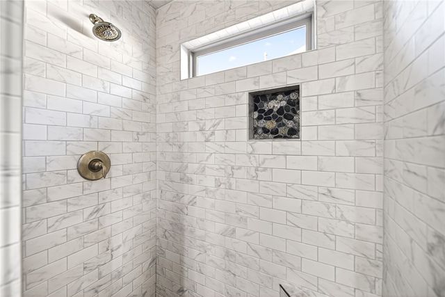 4588 Oldham Drive, Fayetteville, AR 72704