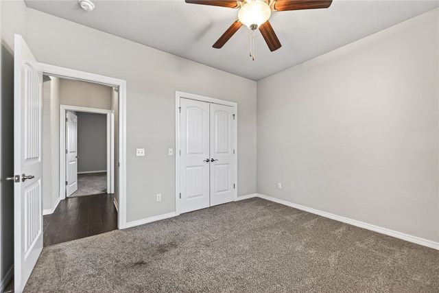 4588 Oldham Drive, Fayetteville, AR 72704