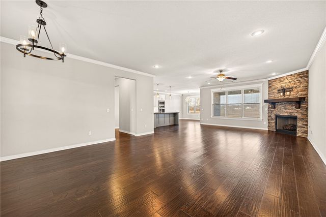 4588 Oldham Drive, Fayetteville, AR 72704