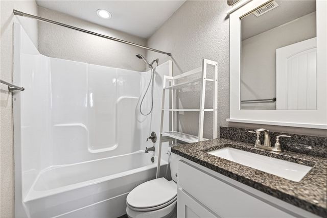 4588 Oldham Drive, Fayetteville, AR 72704