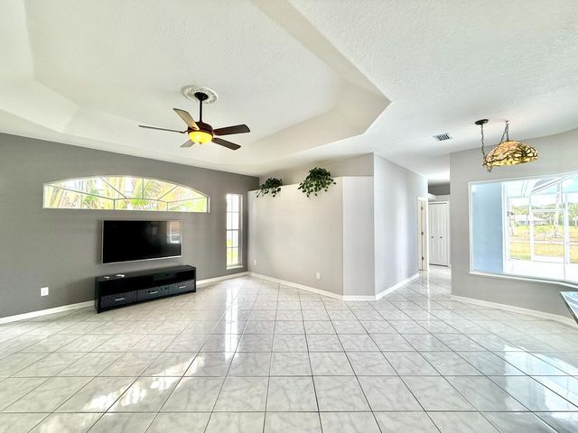165 SE Osprey Rdg, Port St. Lucie, Port St Lucie, FL 34984