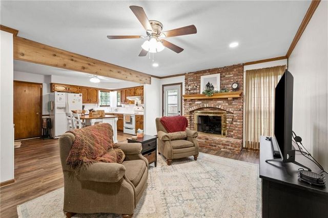 12225 W 72nd Street, Shawnee, KS 66216