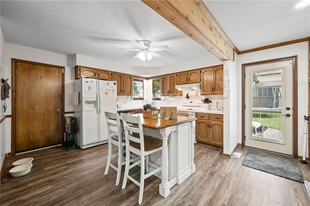 12225 W 72nd Street, Shawnee, KS 66216