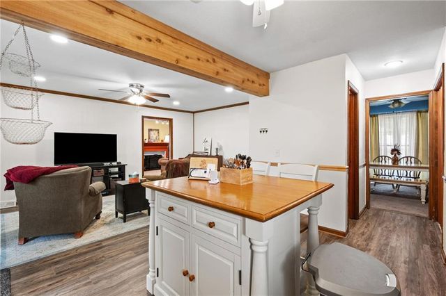 12225 W 72nd Street, Shawnee, KS 66216