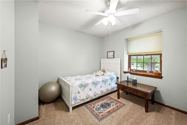 12225 W 72nd Street, Shawnee, KS 66216
