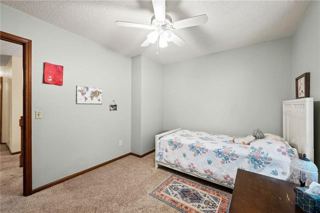 12225 W 72nd Street, Shawnee, KS 66216