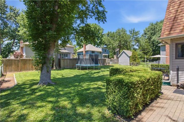 12225 W 72nd Street, Shawnee, KS 66216