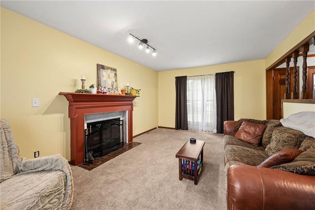 12225 W 72nd Street, Shawnee, KS 66216