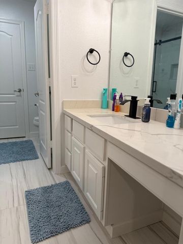 5615 Ashford Ridge Lane, Katy, TX 77450