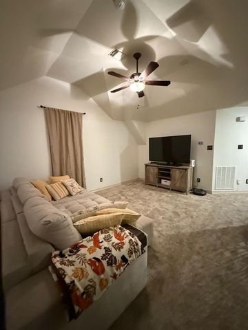 5615 Ashford Ridge Lane, Katy, TX 77450