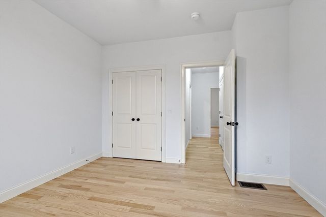 201 Upper Church St, Ware, MA 01082