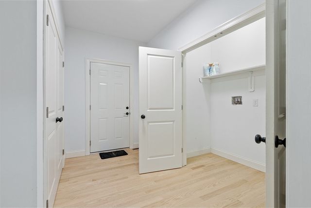 201 Upper Church St, Ware, MA 01082