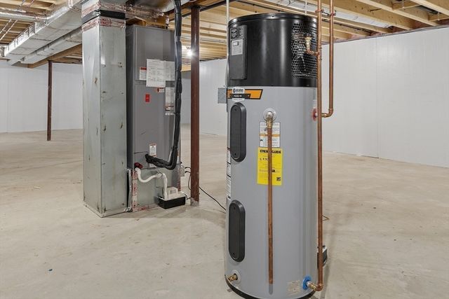 201 Upper Church St, Ware, MA 01082