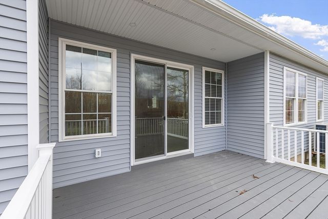 201 Upper Church St, Ware, MA 01082