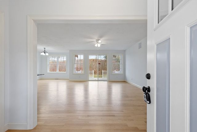 201 Upper Church St, Ware, MA 01082