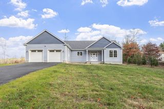 201 Upper Church St, Ware, MA 01082