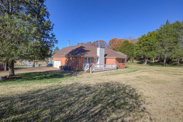 5224 Lana Renee Ct, Hermitage, TN 37076