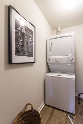 30 Wildflower Lane 3918, Schaumburg, IL 60173