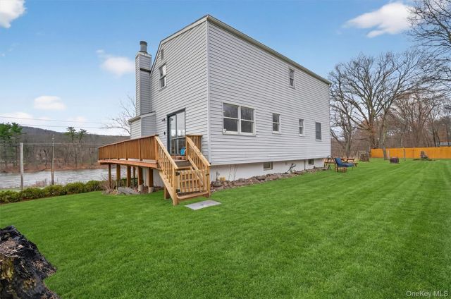 36 Sleepy Hollow Road, Port Jervis, NY 12771