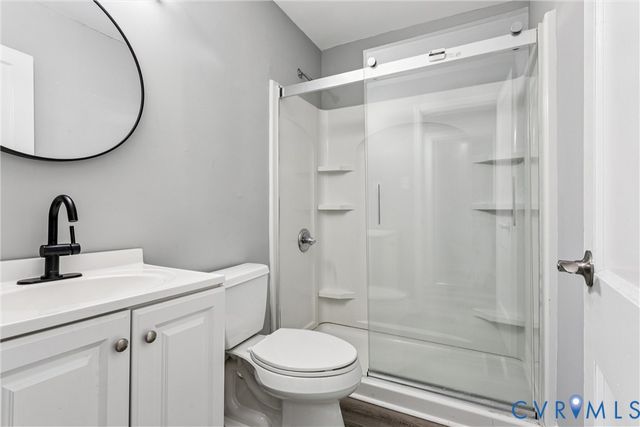 8272 Fernwood Dr, Norfolk, VA 23513